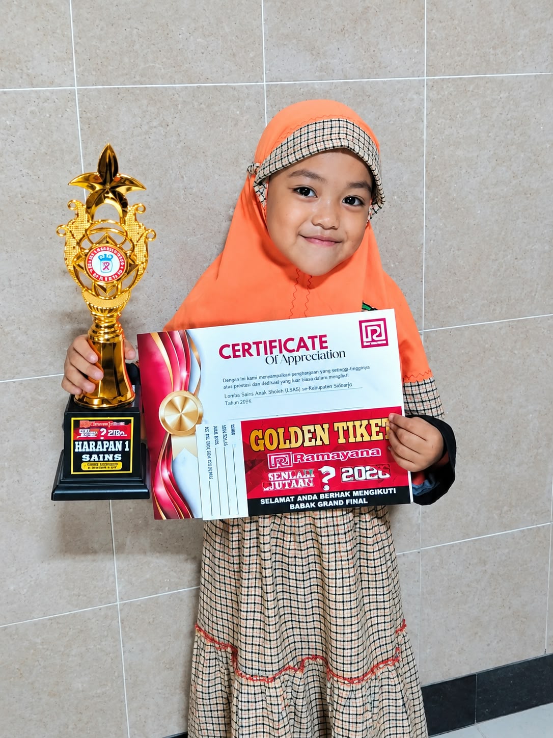 Ramadhania zivana setiawan — Zizi